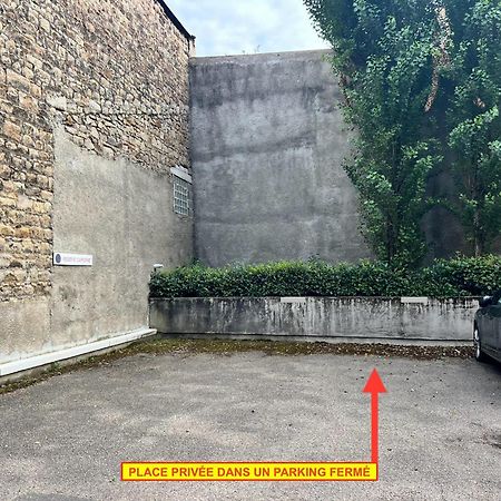 24 Chic & Cosy Grand Appart 88M2 Parking Gratuit Hypercentre Netflix Saint-Etienne  Exterior photo