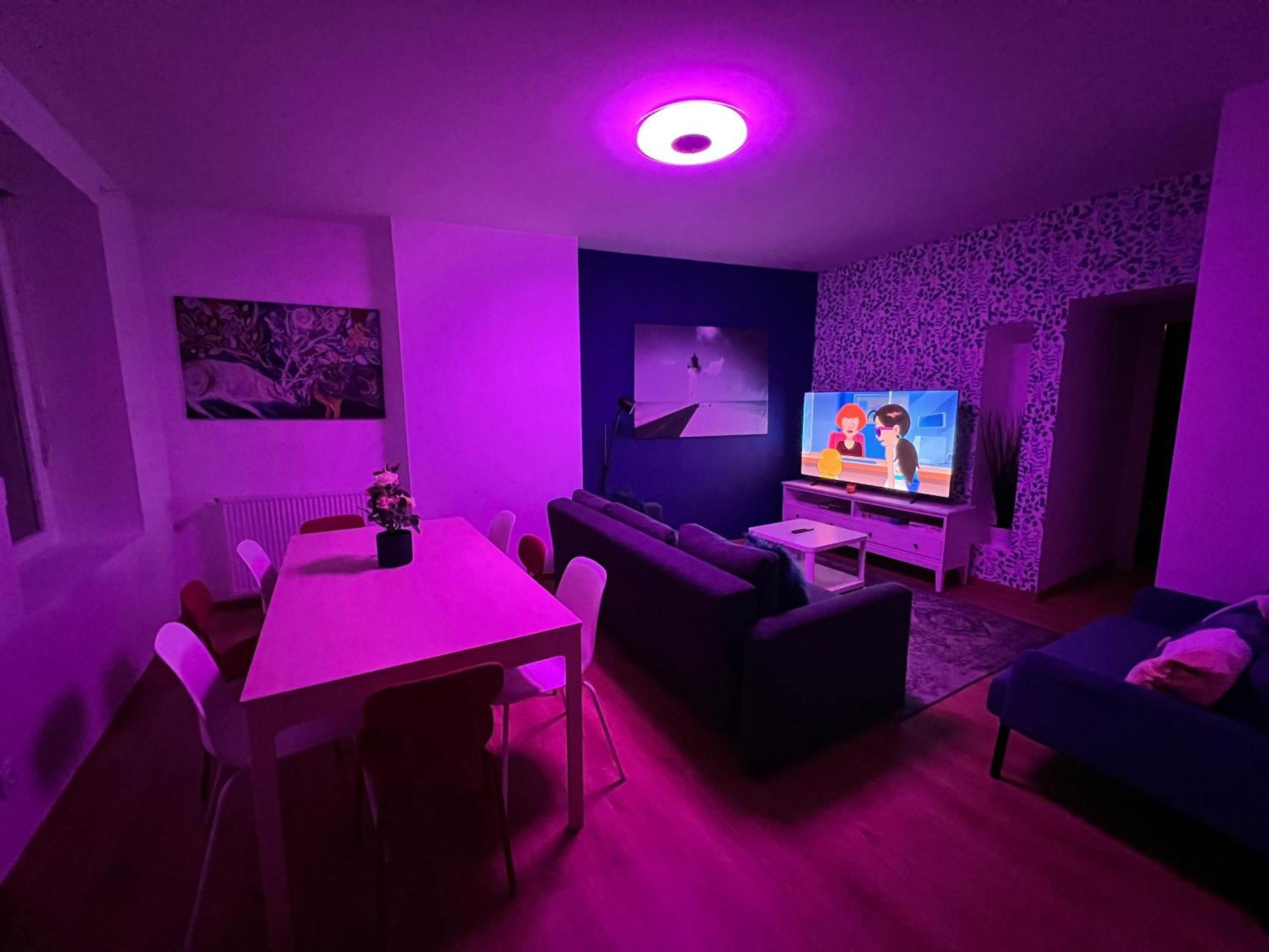 24 Chic & Cosy Grand Appart 88M2 Parking Gratuit Hypercentre Netflix Saint-Etienne  Exterior photo